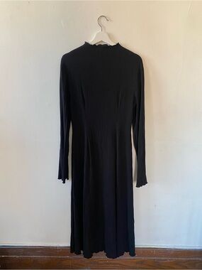 KOTN Black Ribbed Long-Sleeve Midi Dress